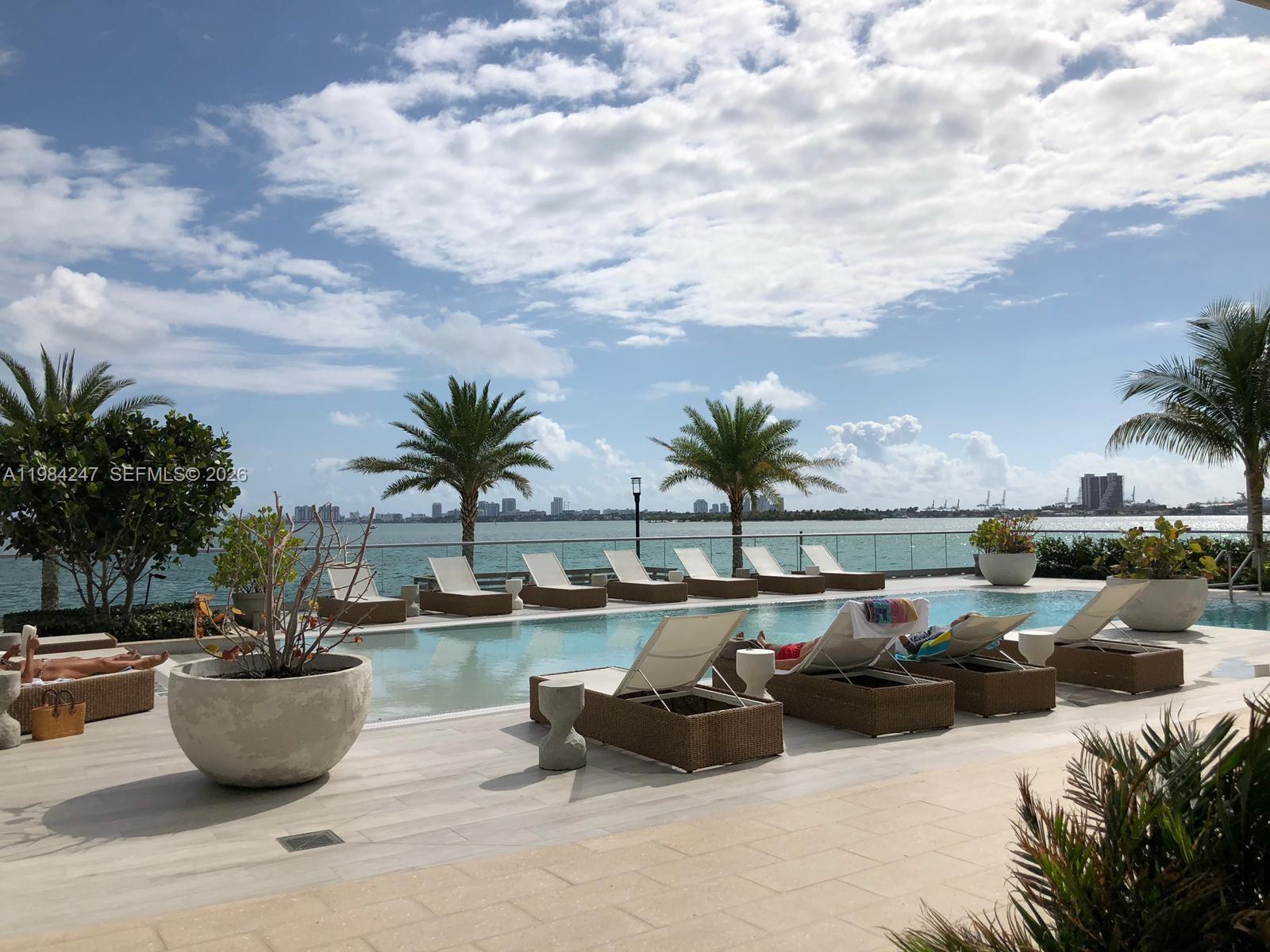 2900 NE 7th Ave #3705, Miami FL 33137