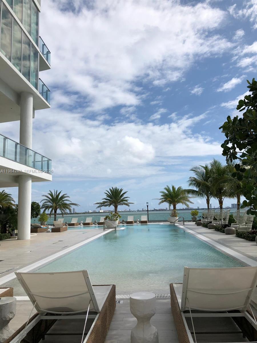2900 NE 7th Ave #3705, Miami FL 33137