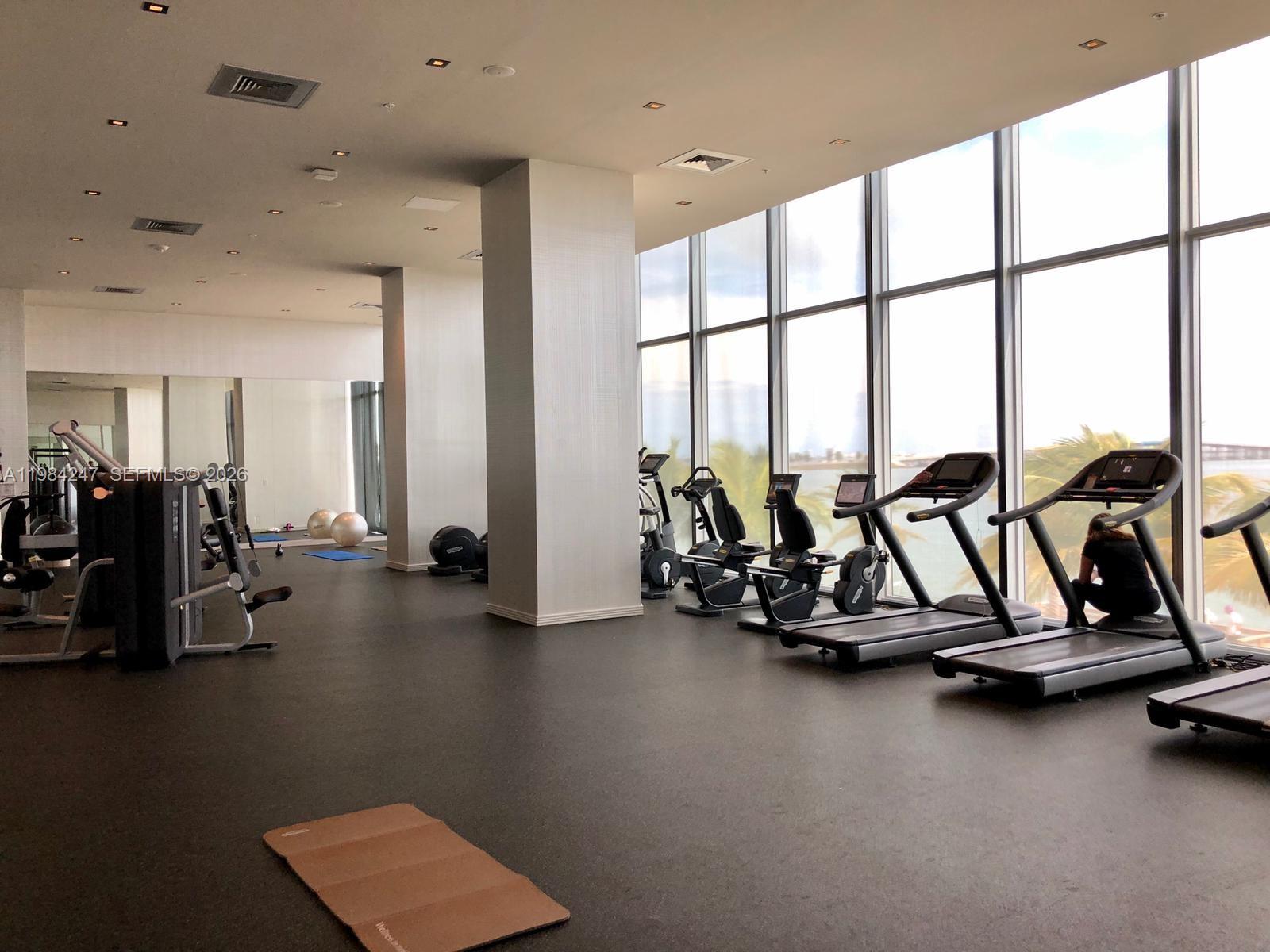 2900 NE 7th Ave #3705, Miami FL 33137