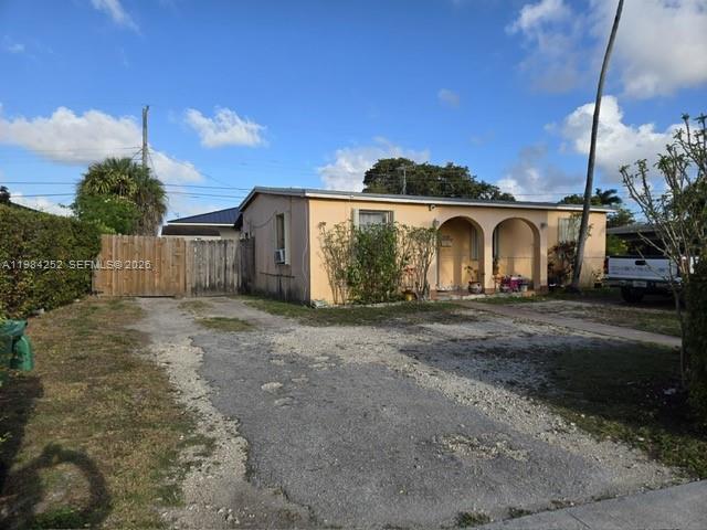 4135 SW 116th Ave, Miami FL 33165