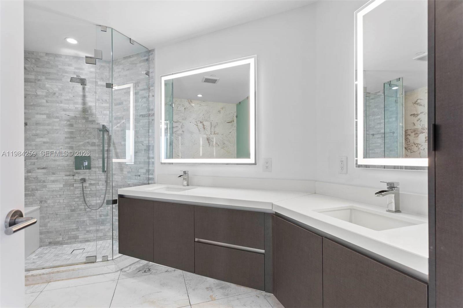 851 NE 1st Ave #3010, Miami FL 33132