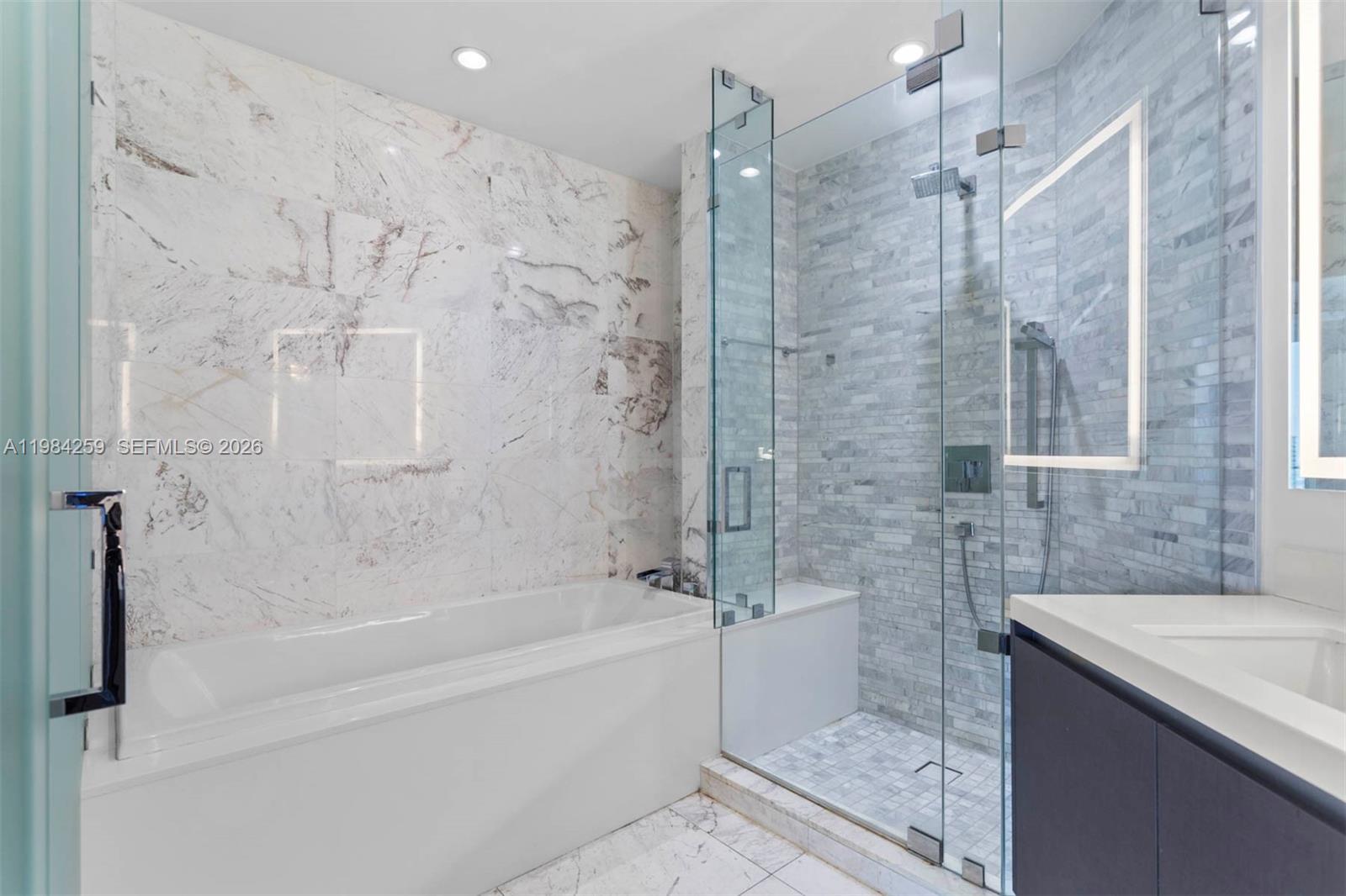 851 NE 1st Ave #3010, Miami FL 33132