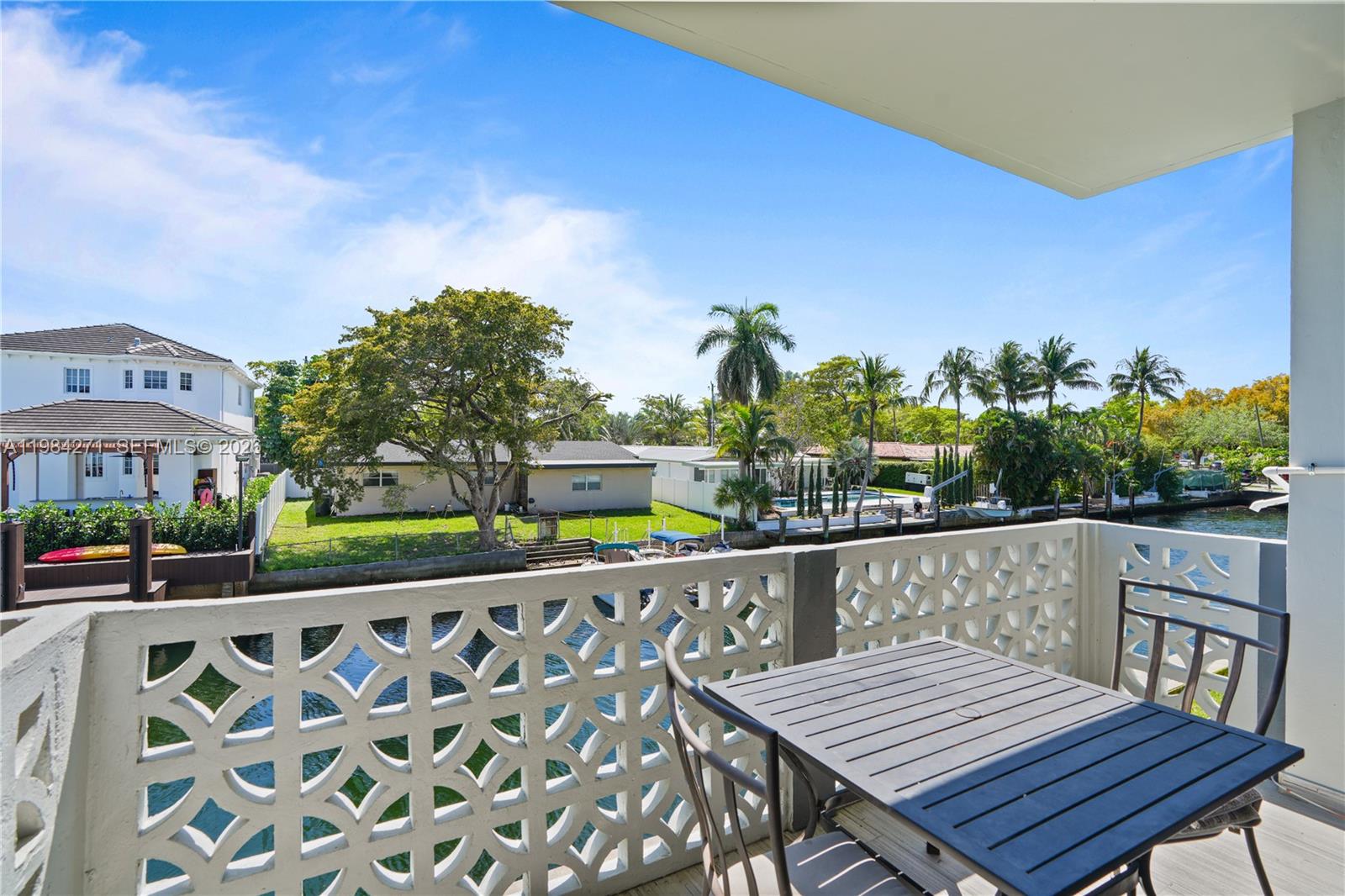 13105 Ixora Ct #215, North Miami FL 33181