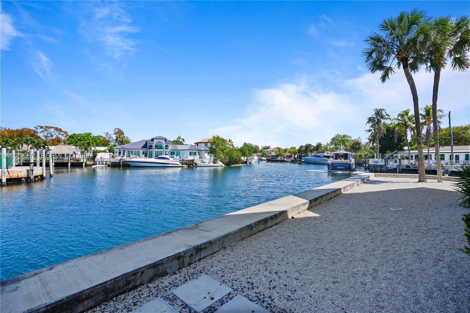 13105 Ixora Ct #215, North Miami FL 33181