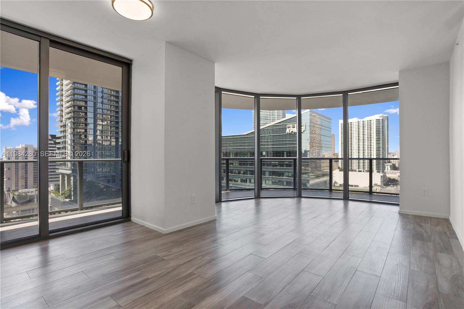 801 S Miami Ave #1609, Miami FL 33130