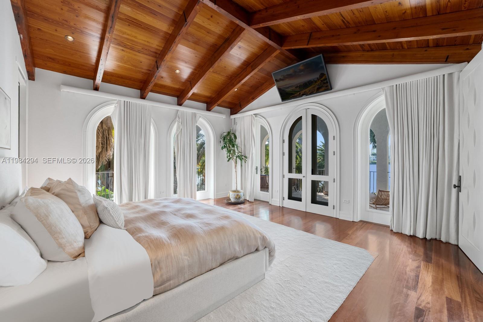 16 Palm Ave, Miami Beach FL 33139