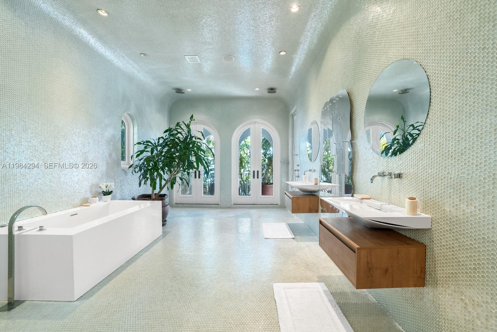 16 Palm Ave, Miami Beach FL 33139