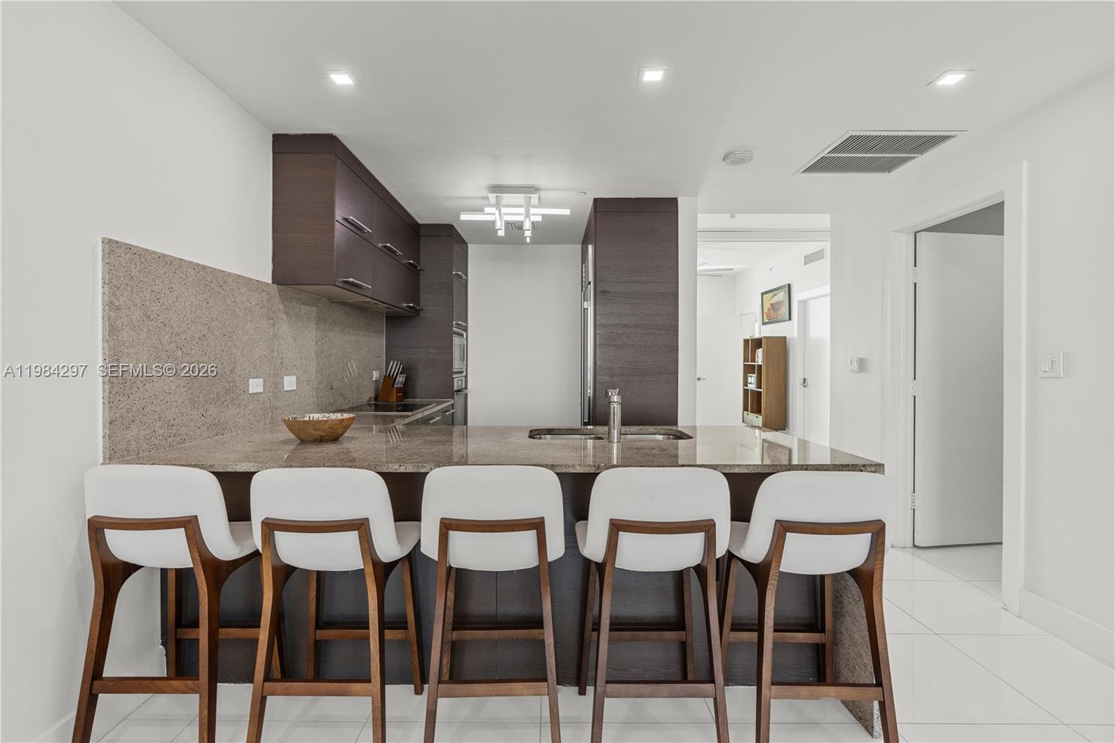 900 Biscayne Blvd #5602, Miami FL 33132