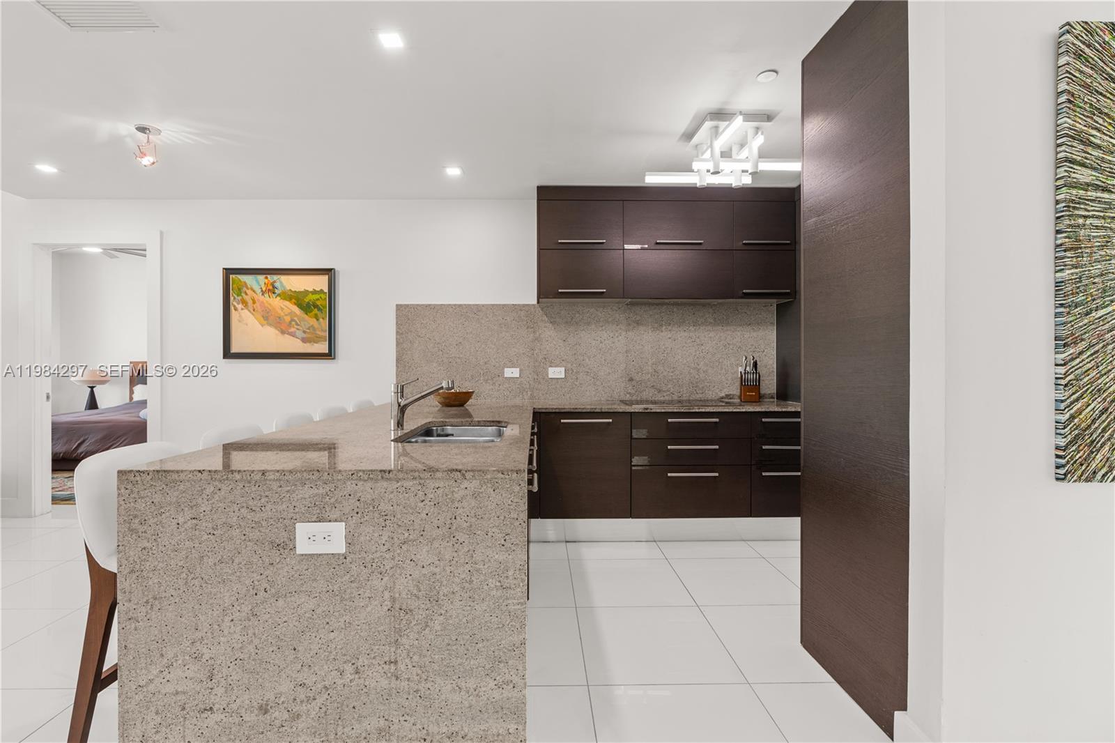 900 Biscayne Blvd #5602, Miami FL 33132