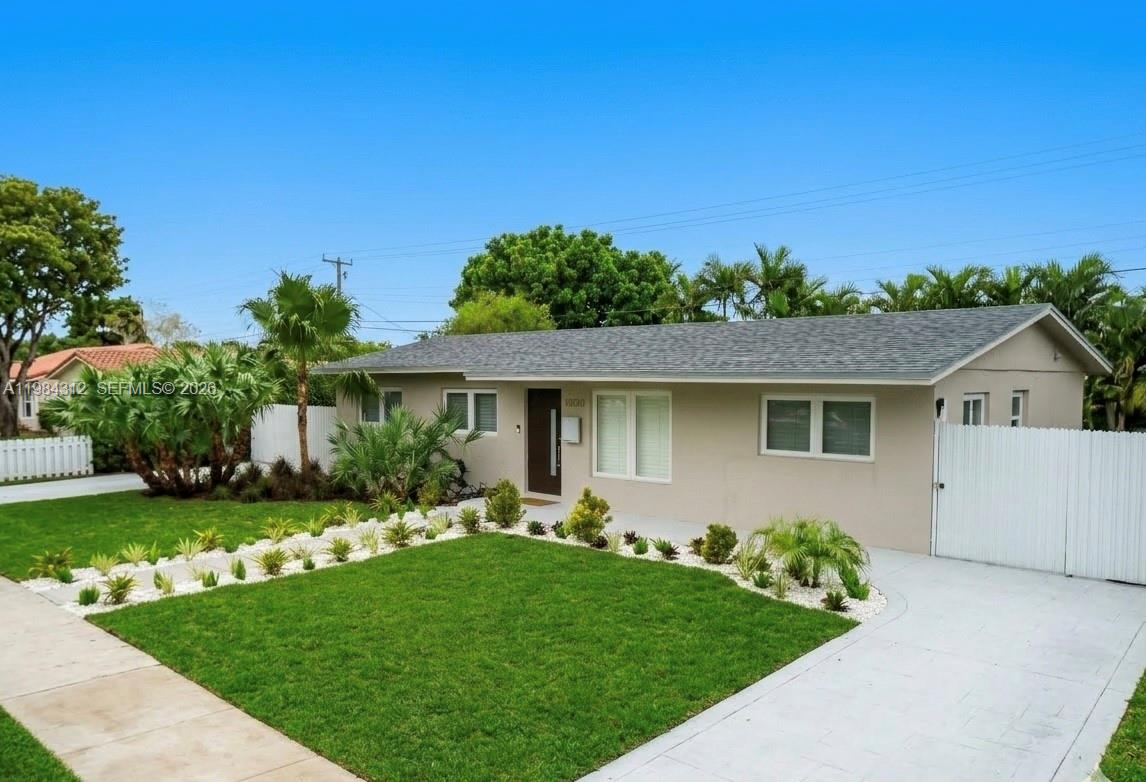 10330 SW 51st St, Miami FL 33165