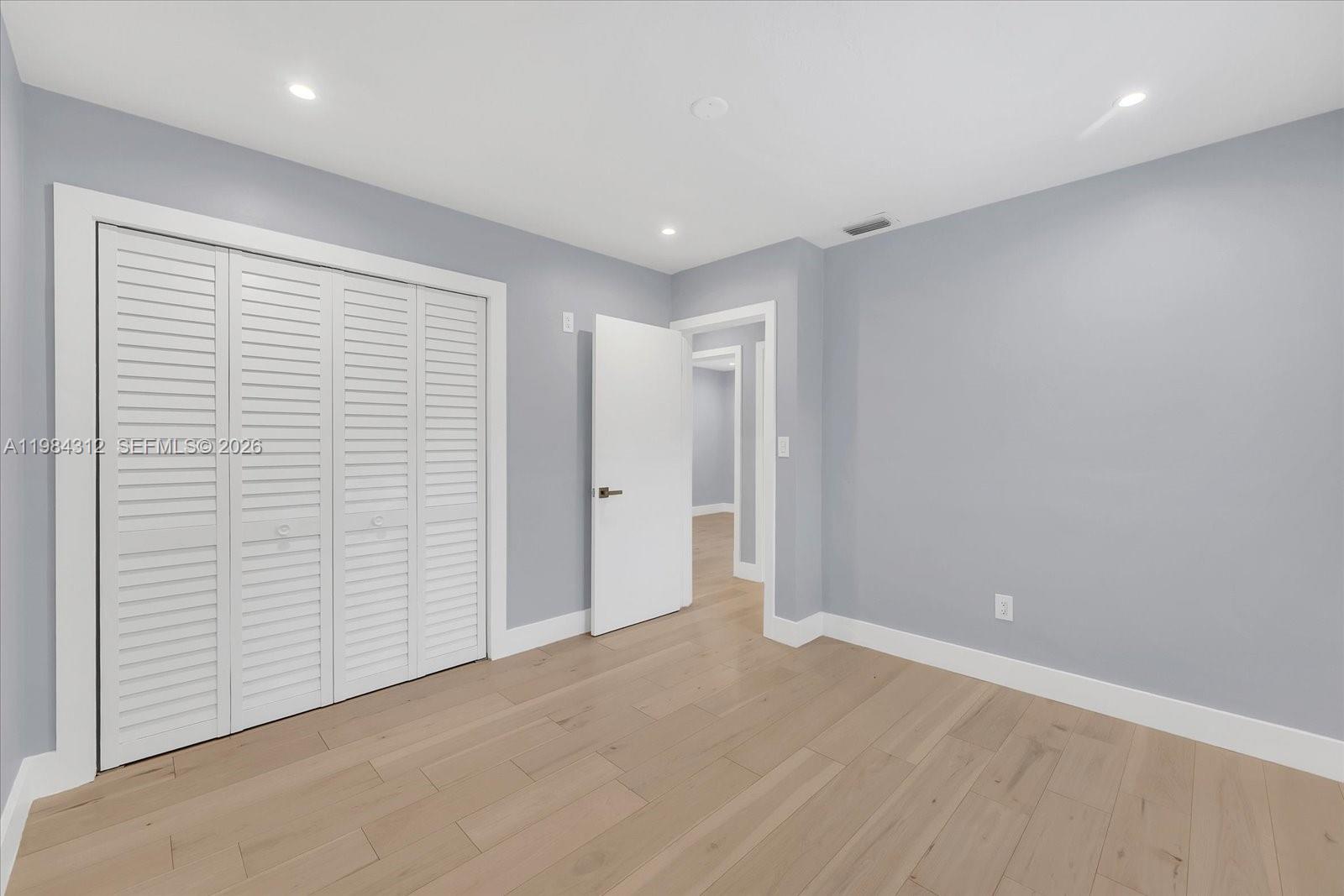 10330 SW 51st St, Miami FL 33165