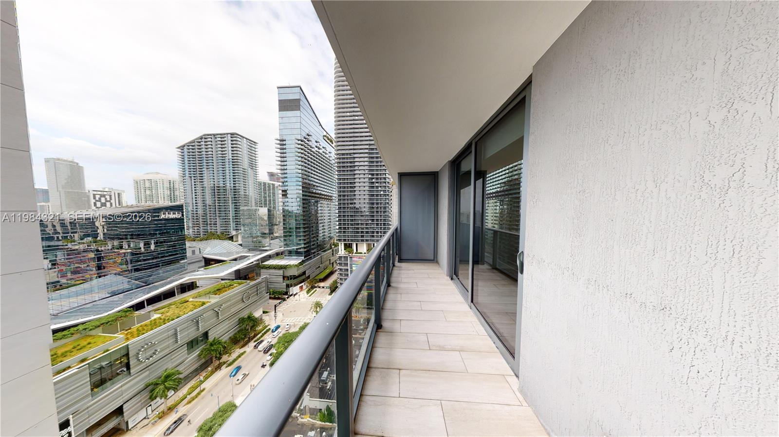55 SW 9th St #2010, Miami FL 33130