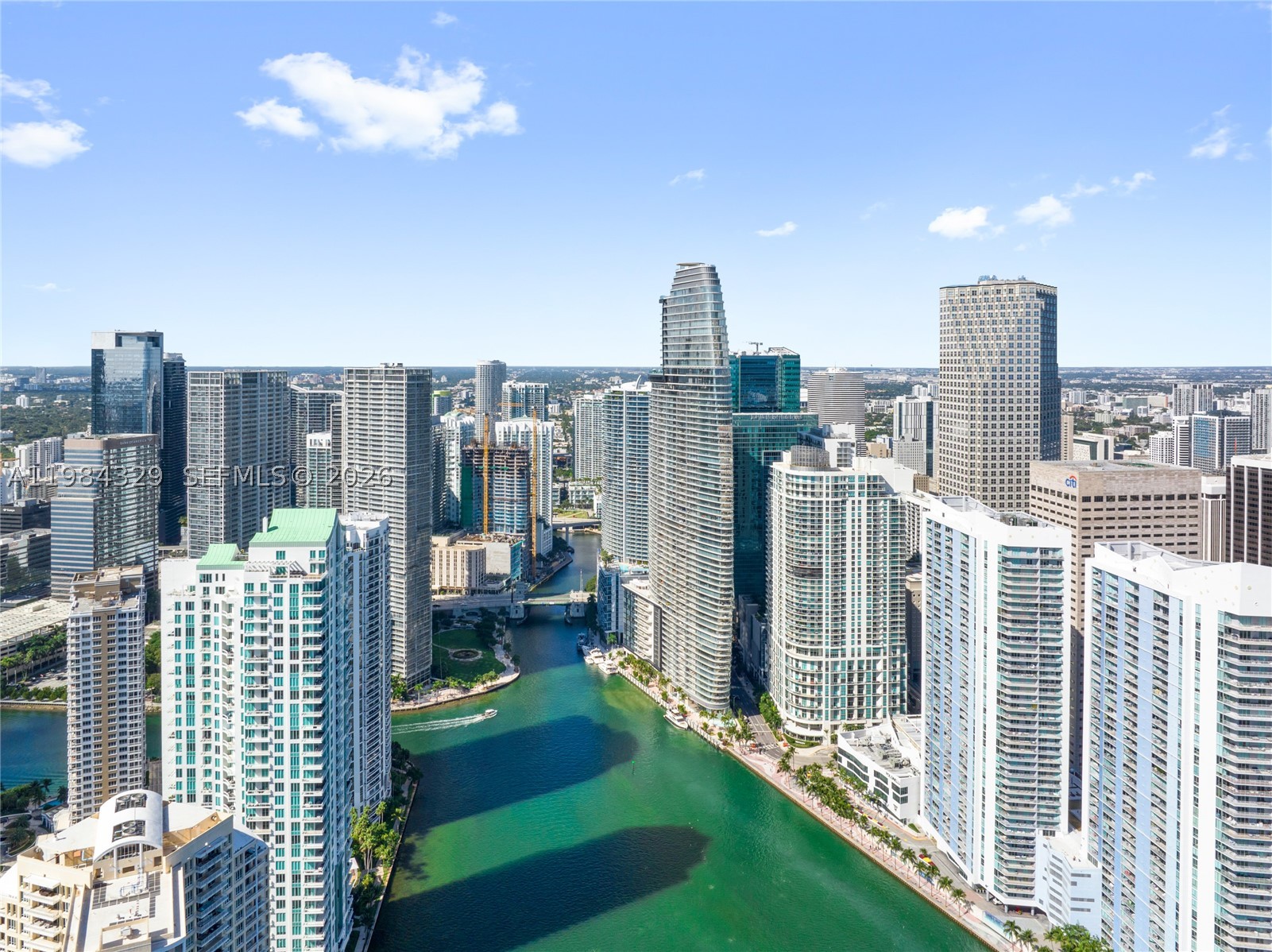 300 Biscayne Boulevard Way #2601E, Miami FL 33131