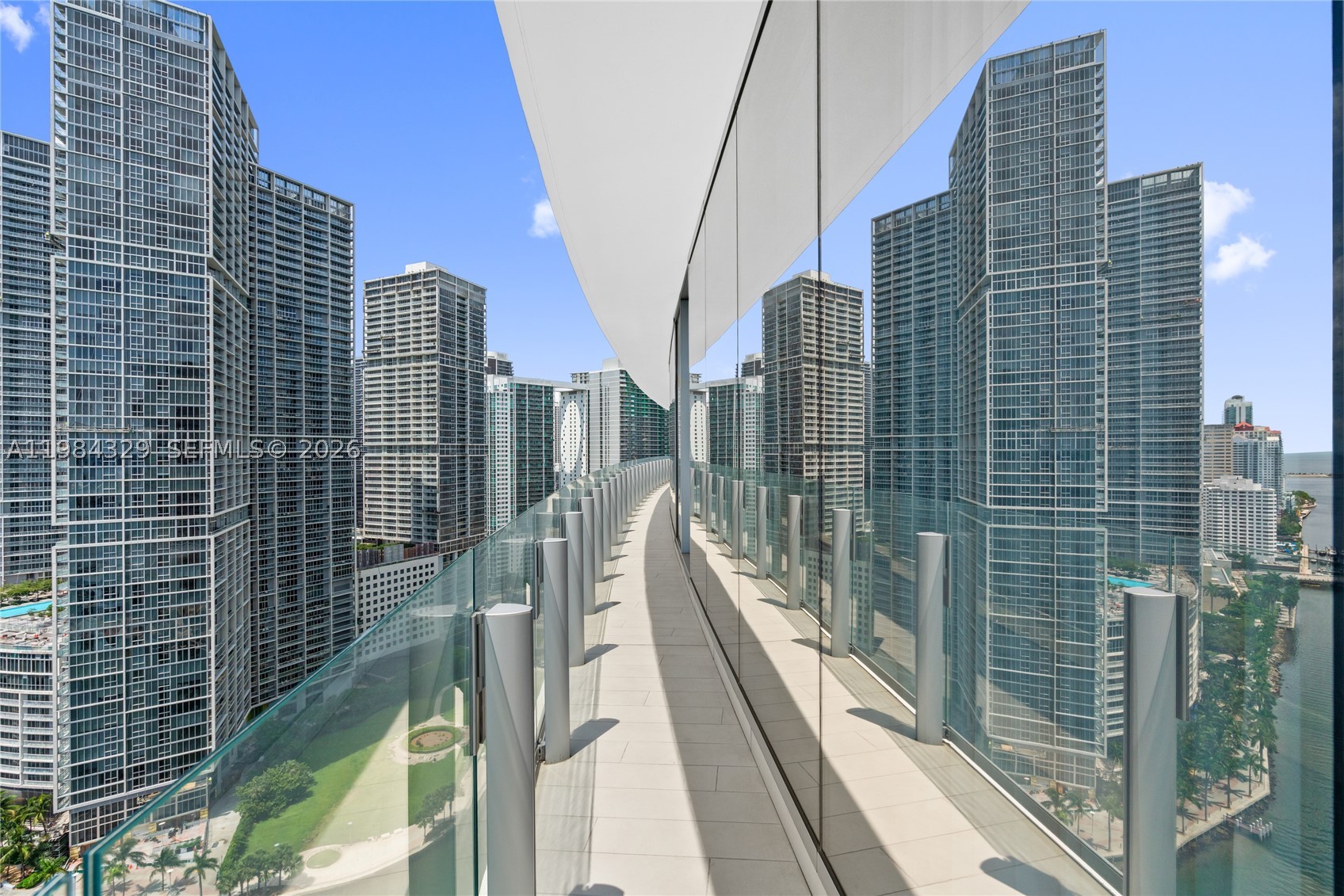 300 Biscayne Boulevard Way #2601E, Miami FL 33131