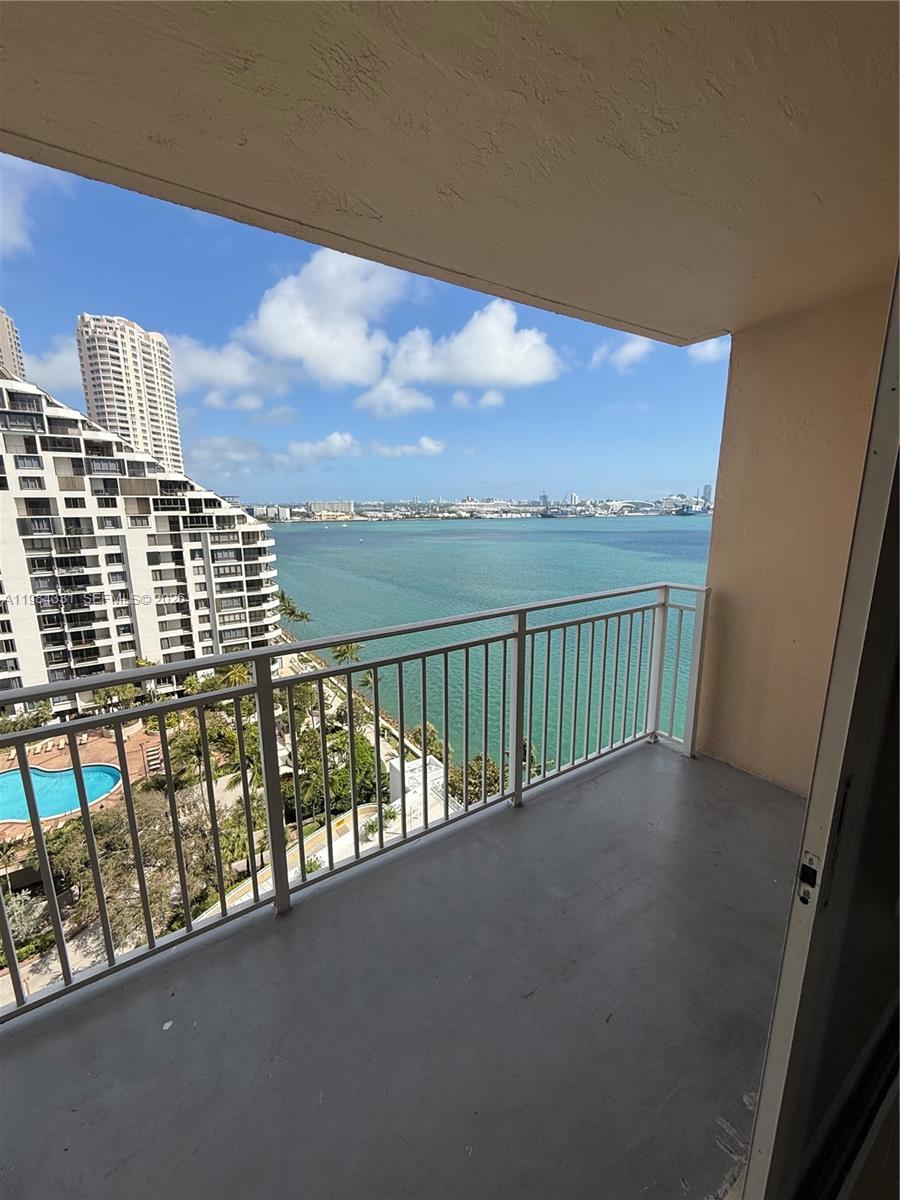 770 Claughton Island Dr #1611, Miami FL 33131