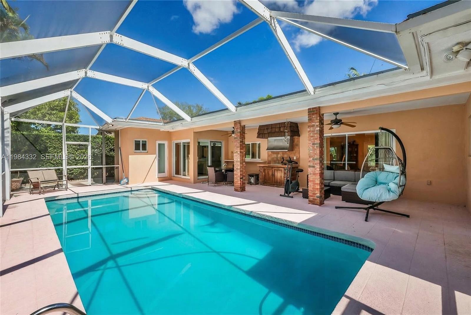 1800 Miami Springs Ave, Miami Springs FL 33166
