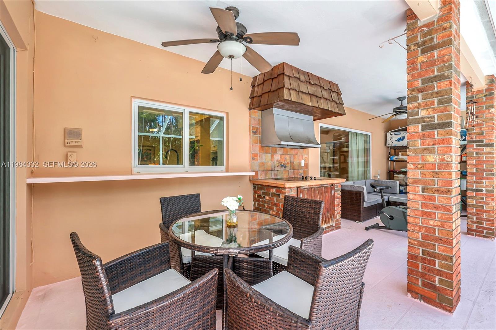 1800 Miami Springs Ave, Miami Springs FL 33166