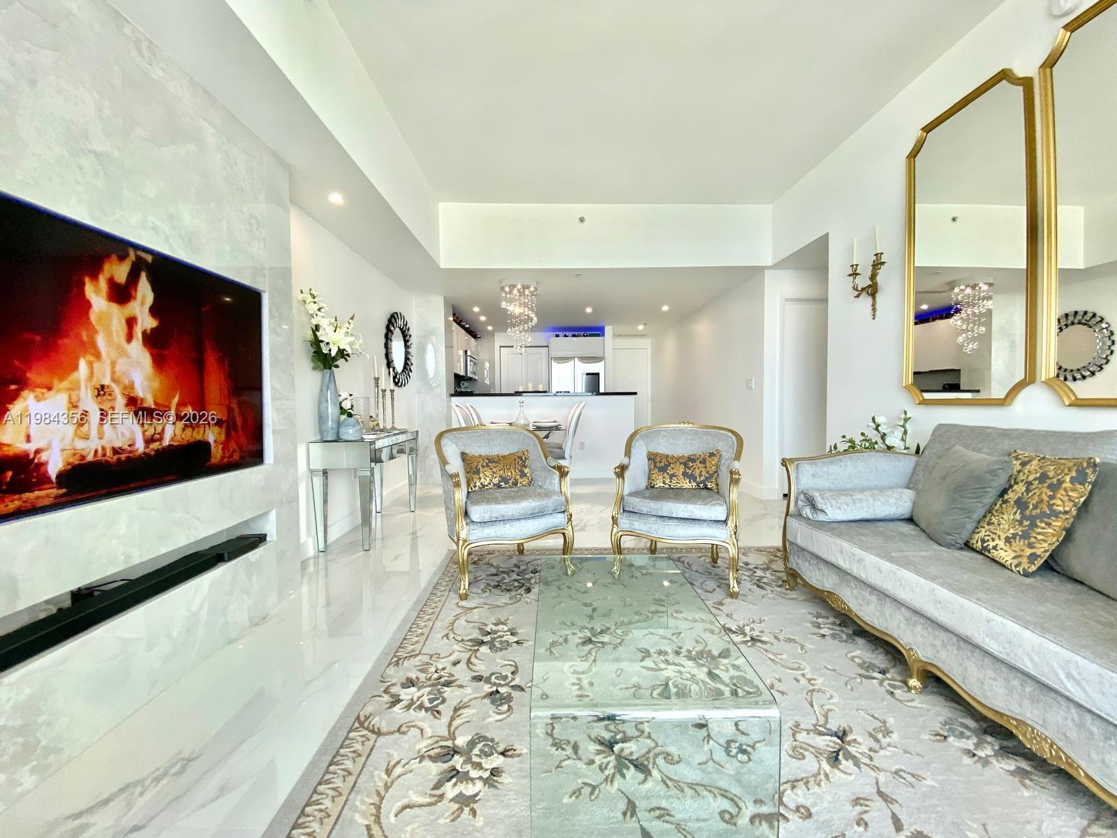 253 NE 2nd St #2703, Miami FL 33132