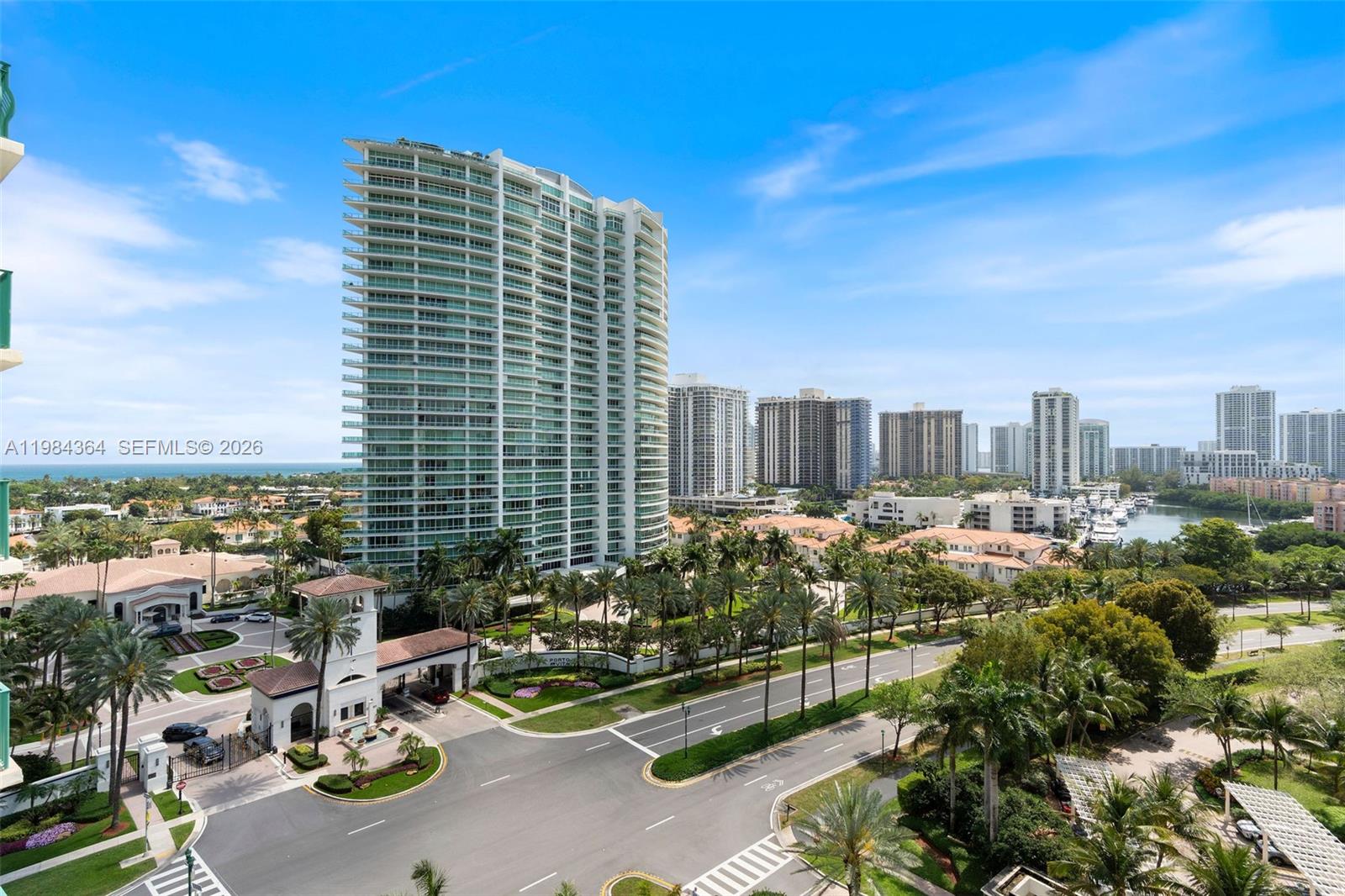 20000 E Country Club Dr #1109, Aventura FL 33180