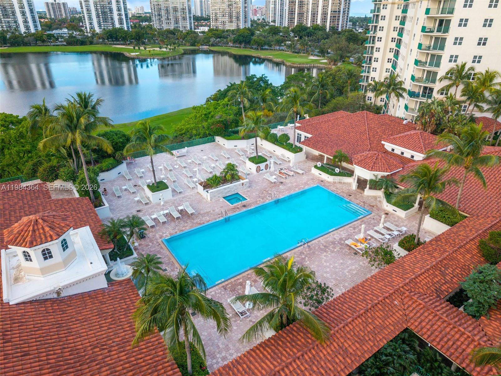 20000 E Country Club Dr #1109, Aventura FL 33180