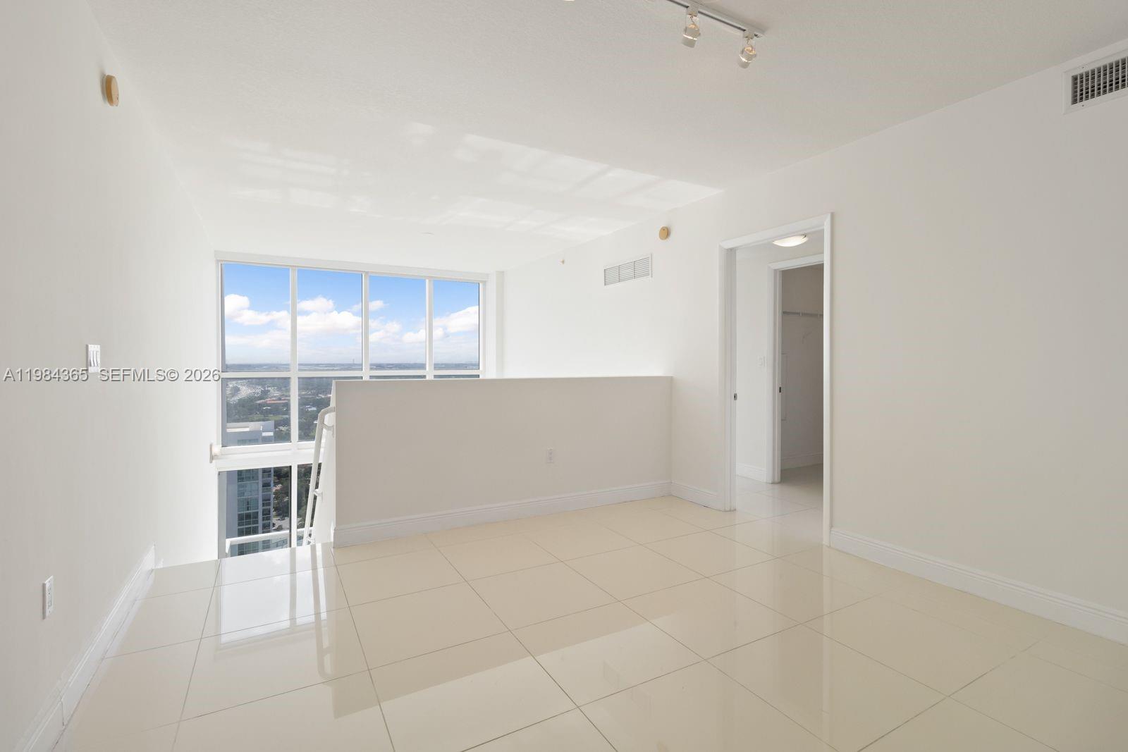 1861 NW North River Dr #3, Miami FL 33125