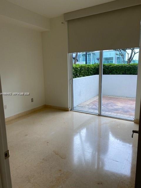 31 SE 5th St #1106, Miami FL 33131