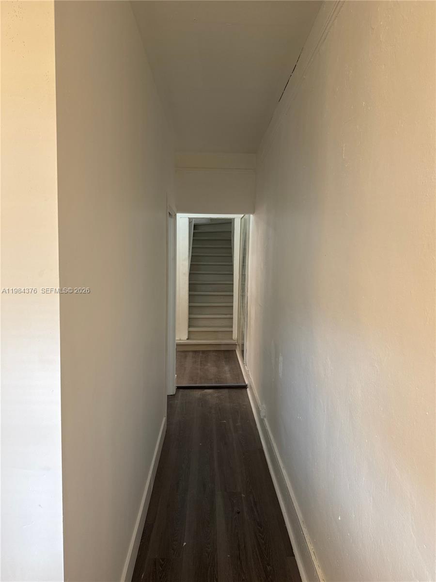 1545 NW 1st St #1537, Miami FL 33125