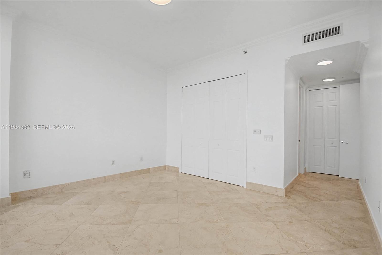 5959 Collins Ave #1503, Miami Beach FL 33140
