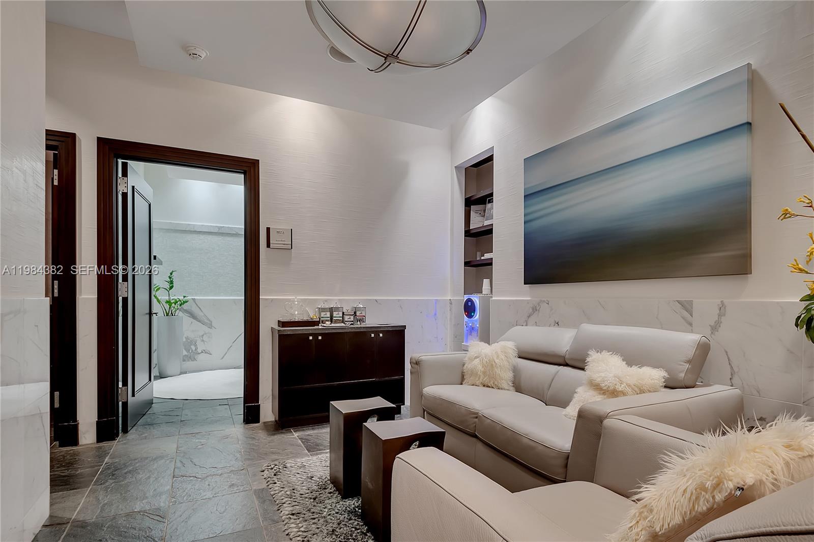 5959 Collins Ave #1503, Miami Beach FL 33140