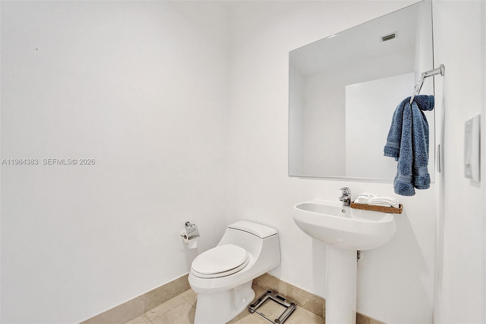 18101 Collins Ave #PH206, Sunny Isles Beach FL 33160