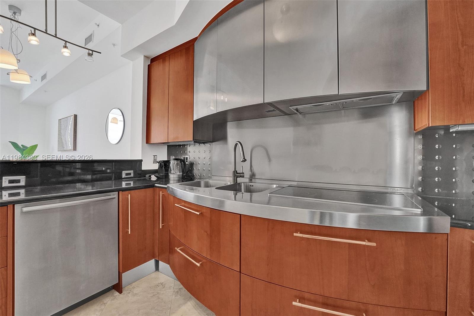 18101 Collins Ave #PH206, Sunny Isles Beach FL 33160