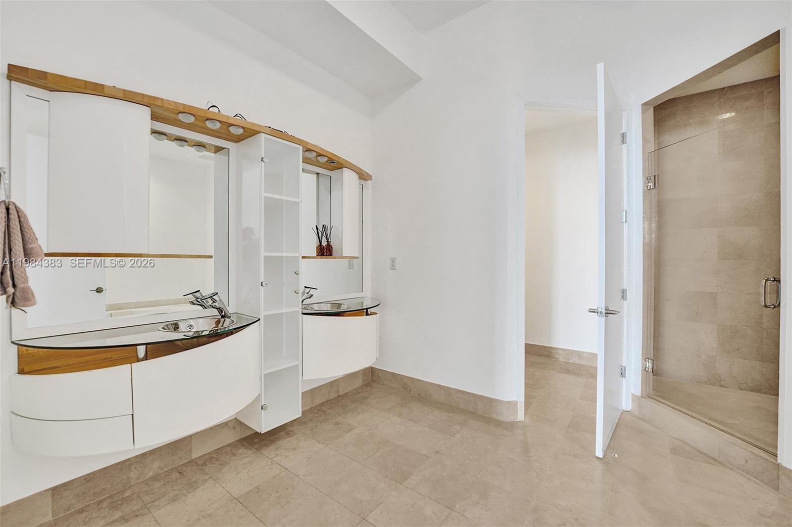 18101 Collins Ave #PH206, Sunny Isles Beach FL 33160