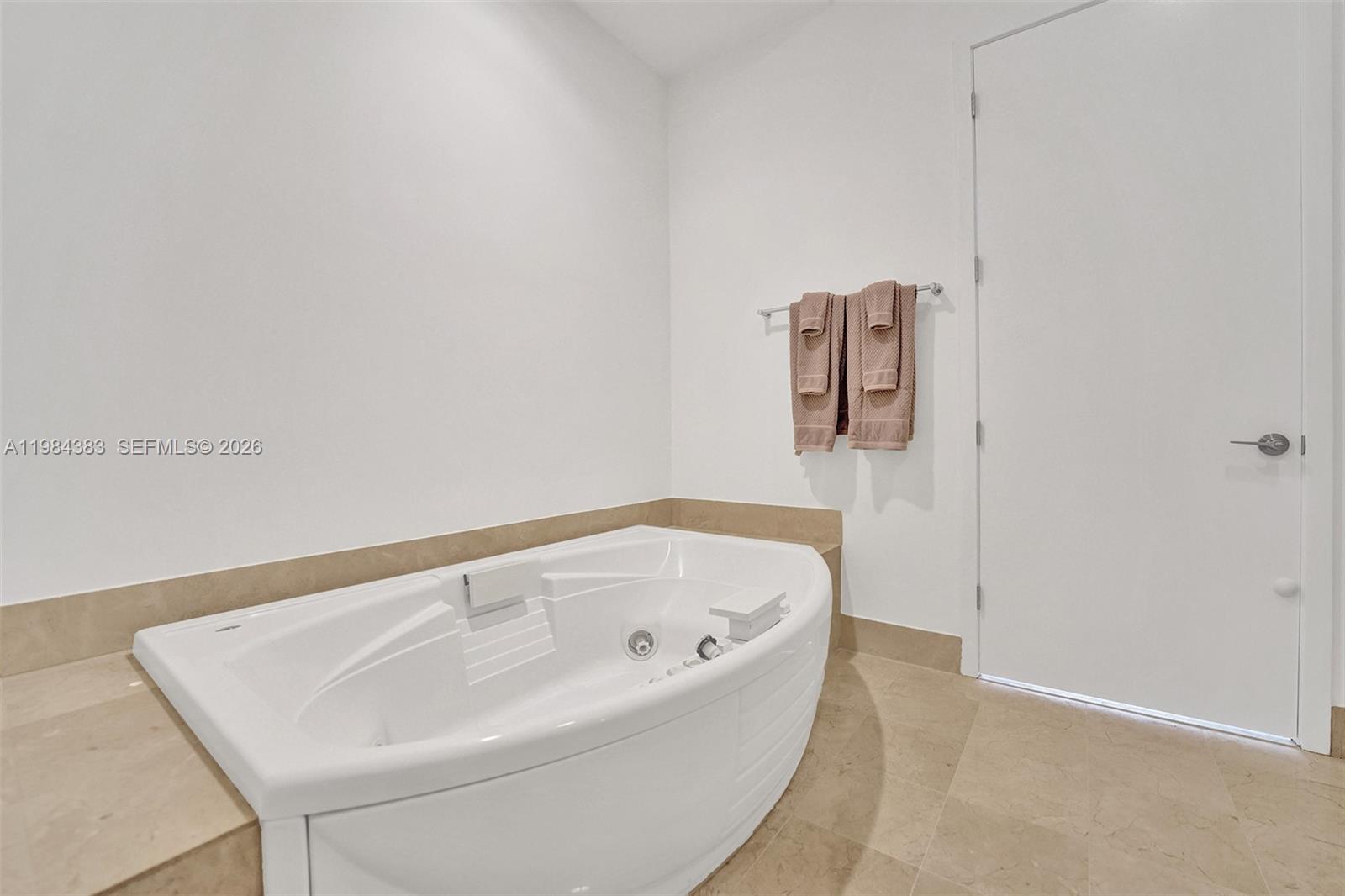 18101 Collins Ave #PH206, Sunny Isles Beach FL 33160