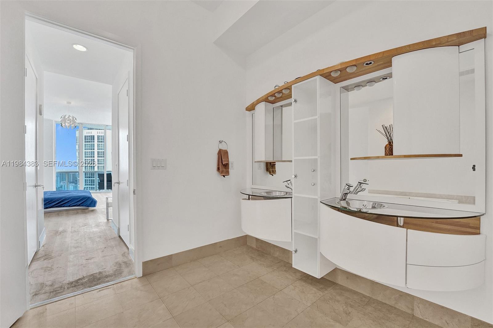 18101 Collins Ave #PH206, Sunny Isles Beach FL 33160