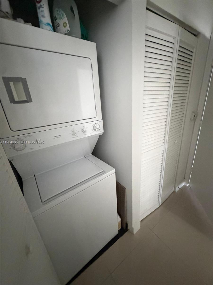 1111 SW 1st Ave #1821-N, Miami FL 33130