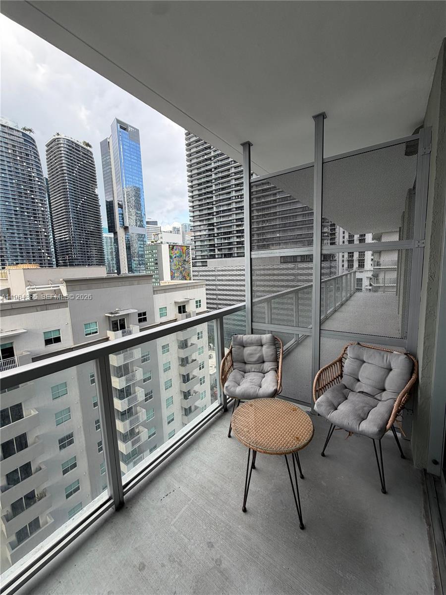 1111 SW 1st Ave #1821-N, Miami FL 33130
