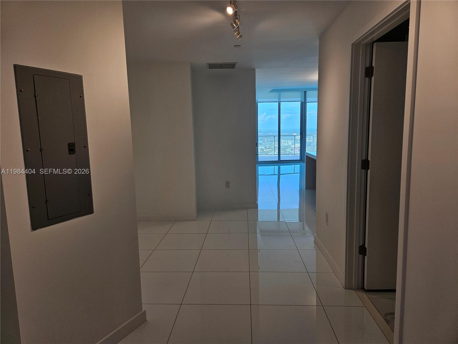 851 NE 1st Ave #4000, Miami FL 33132