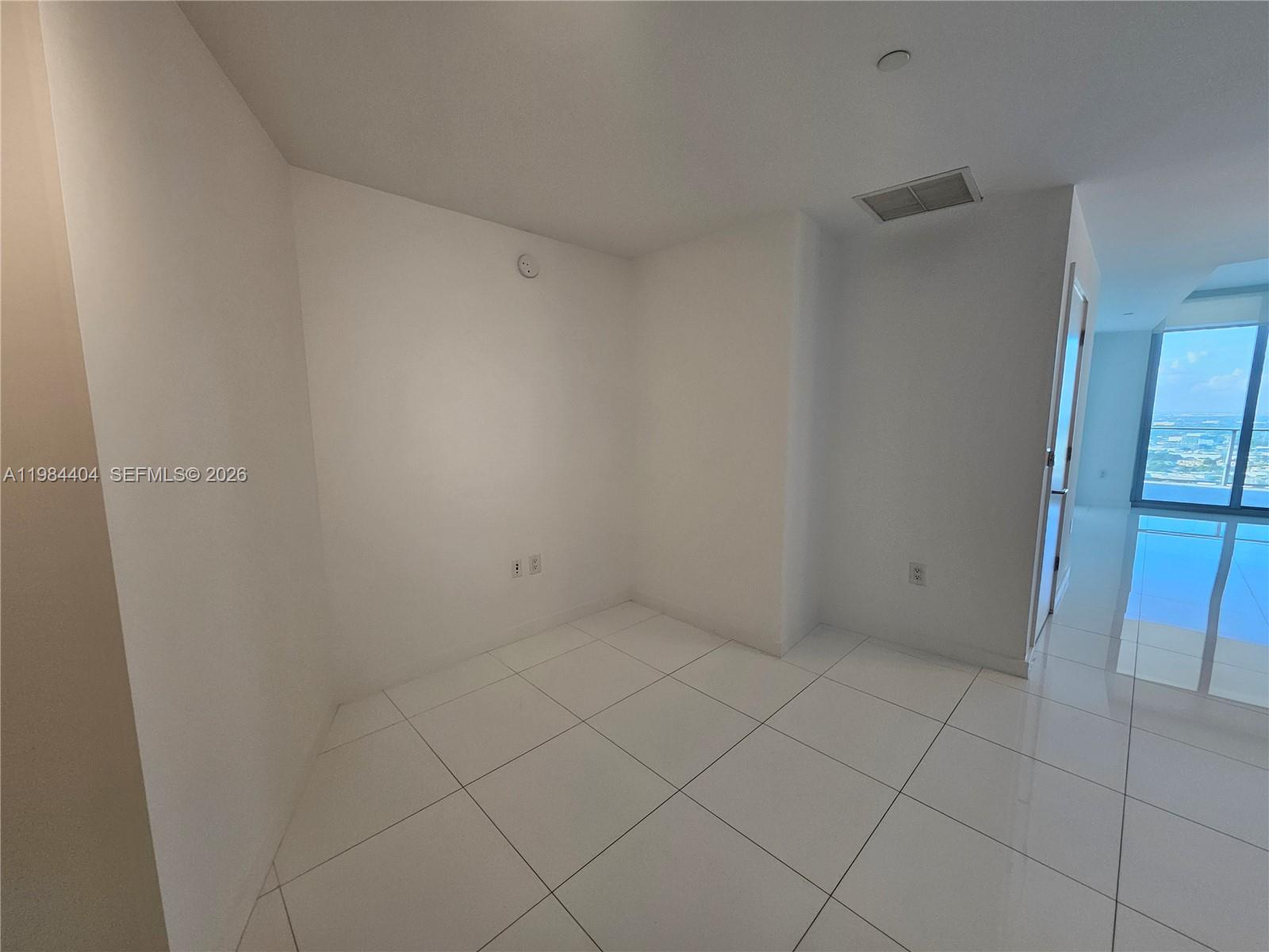 851 NE 1st Ave #4000, Miami FL 33132