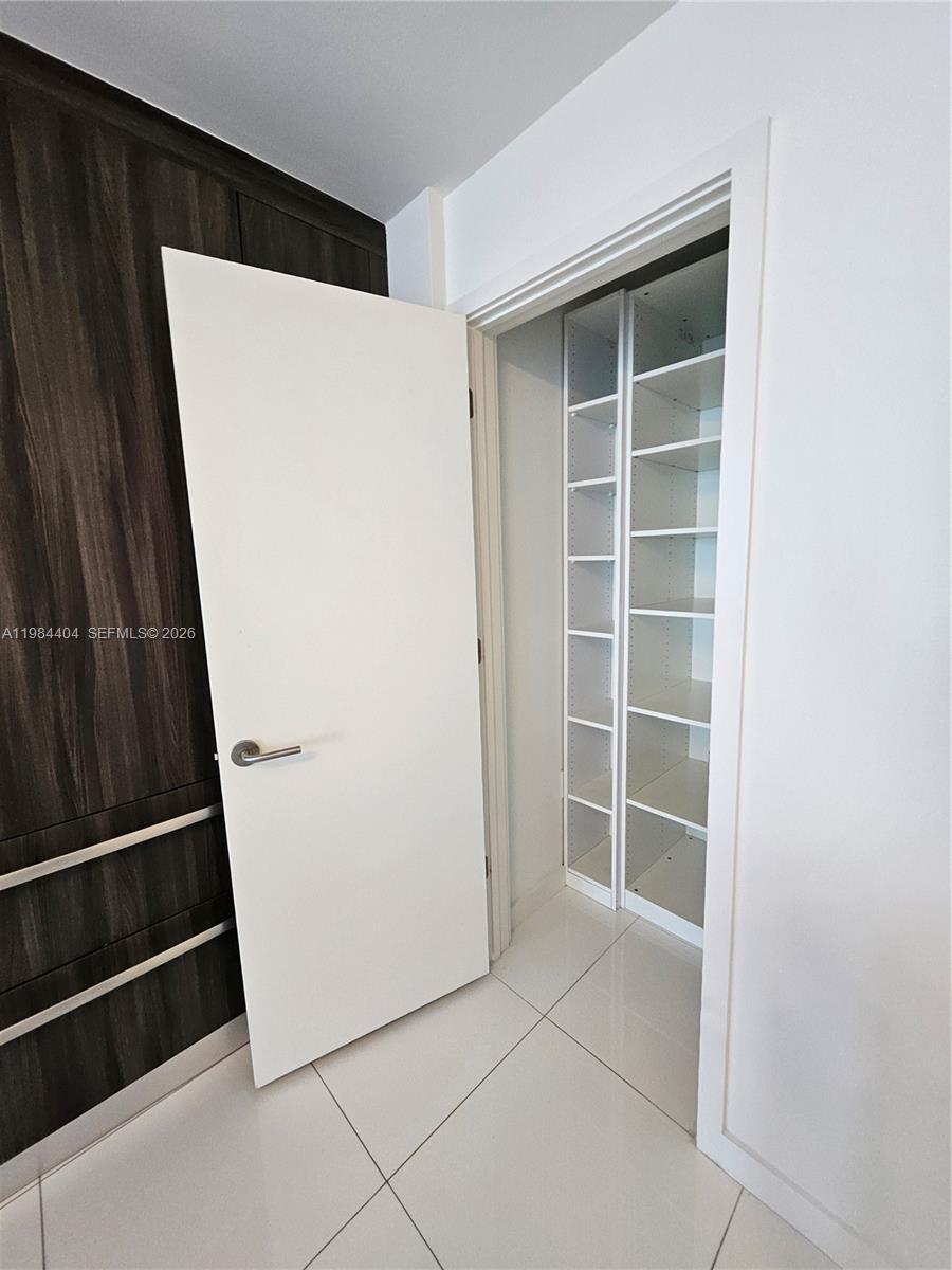 851 NE 1st Ave #4000, Miami FL 33132