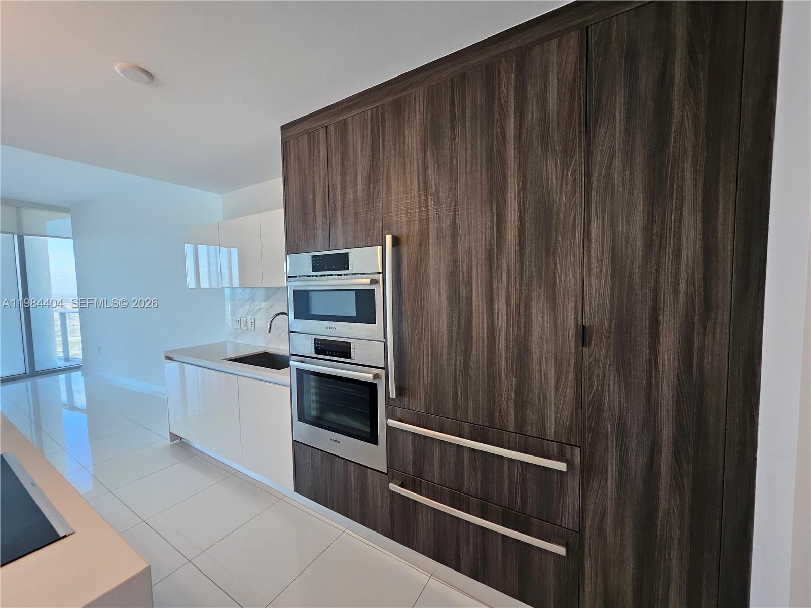 851 NE 1st Ave #4000, Miami FL 33132