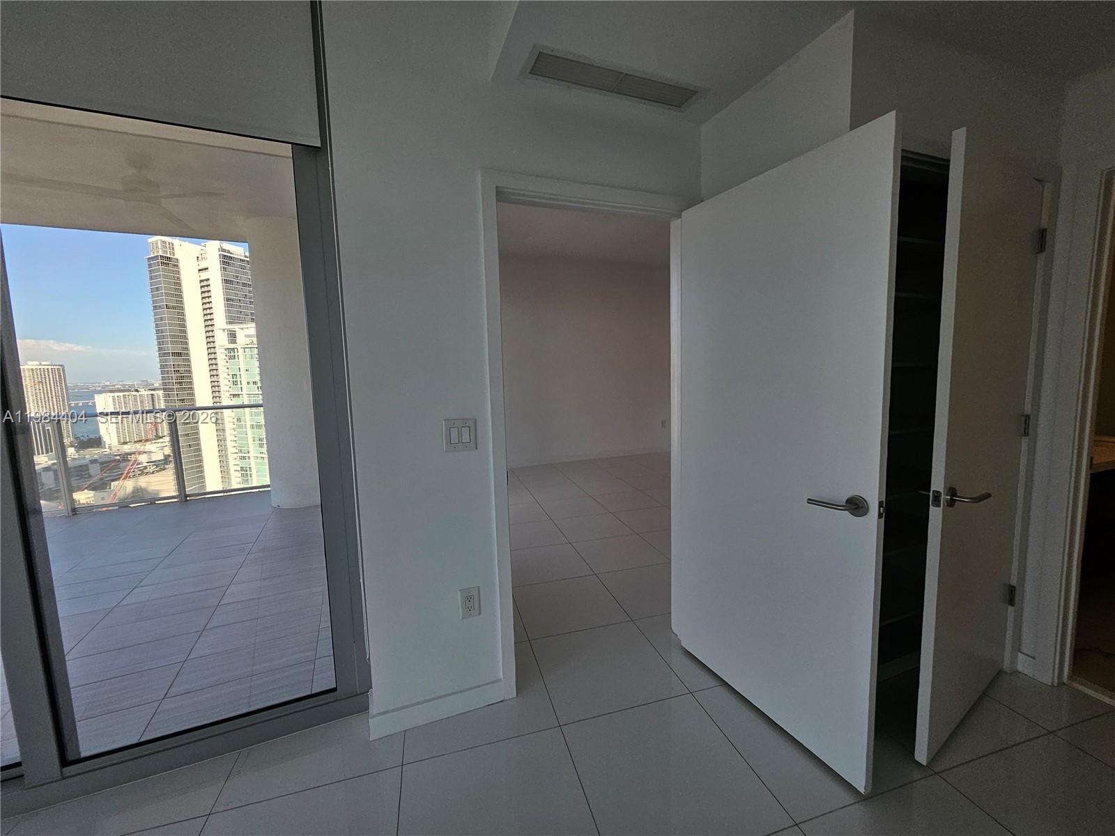 851 NE 1st Ave #4000, Miami FL 33132