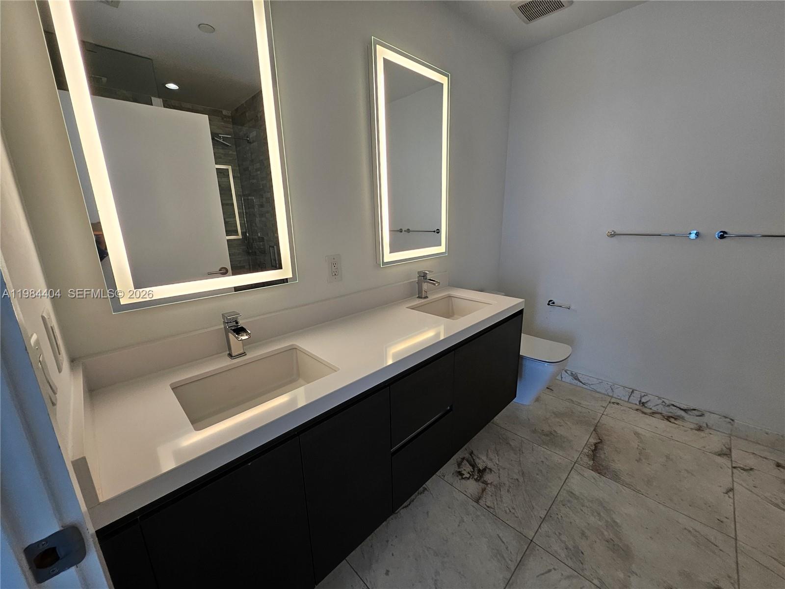 851 NE 1st Ave #4000, Miami FL 33132