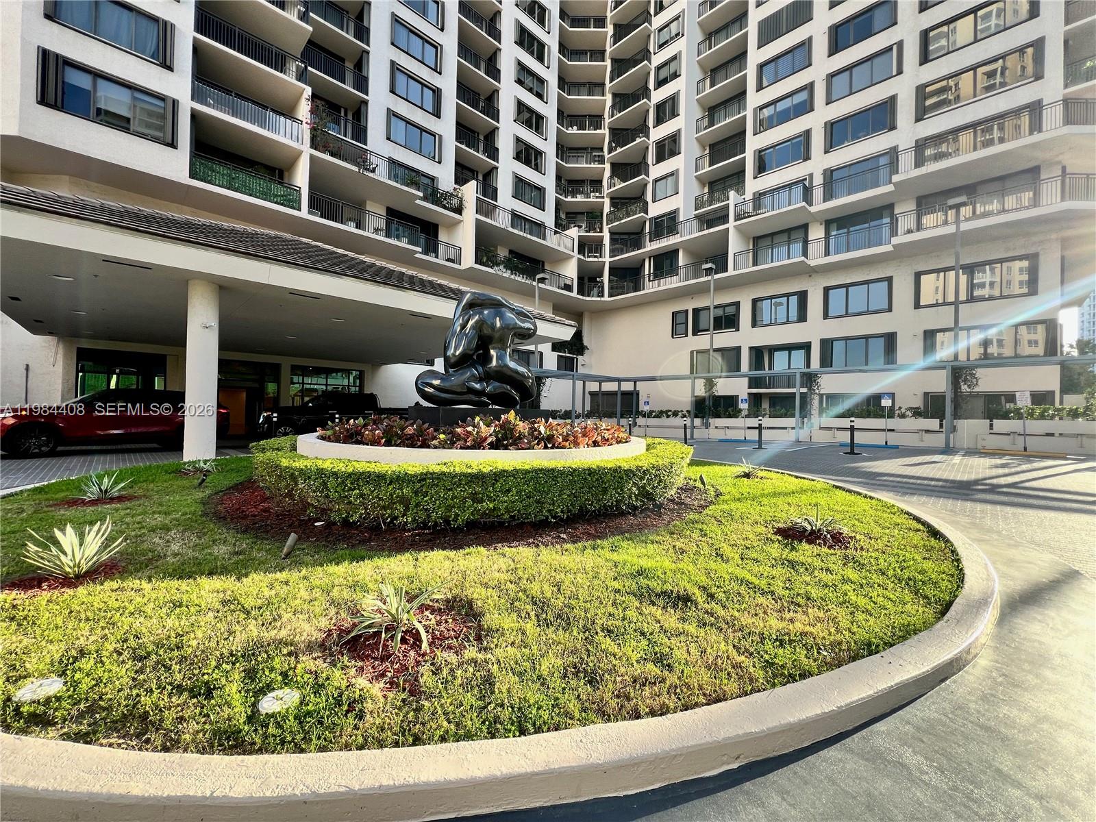 540 Brickell Key Dr #202, Miami FL 33131