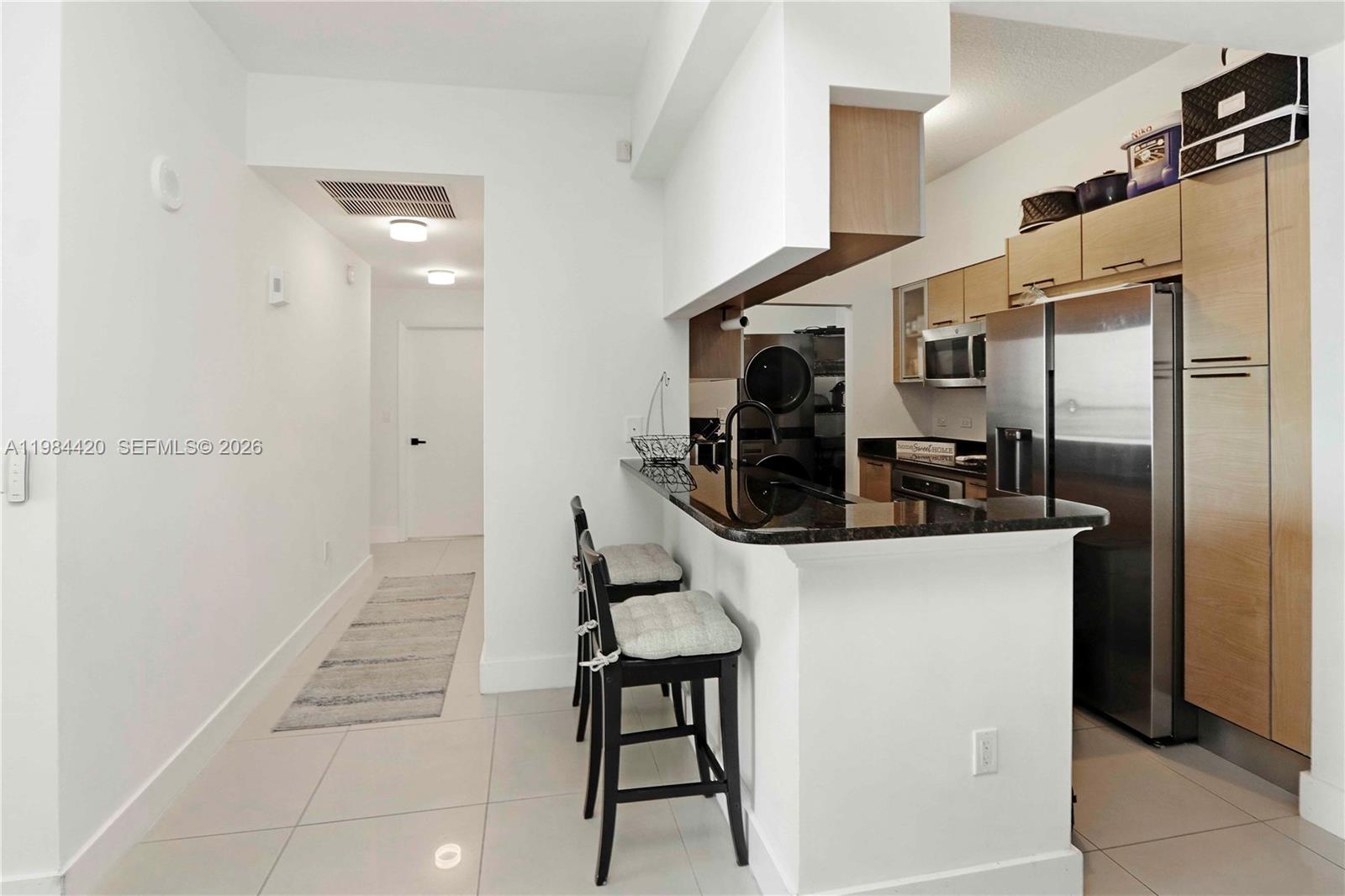 31 SE 5th St #3916, Miami FL 33131
