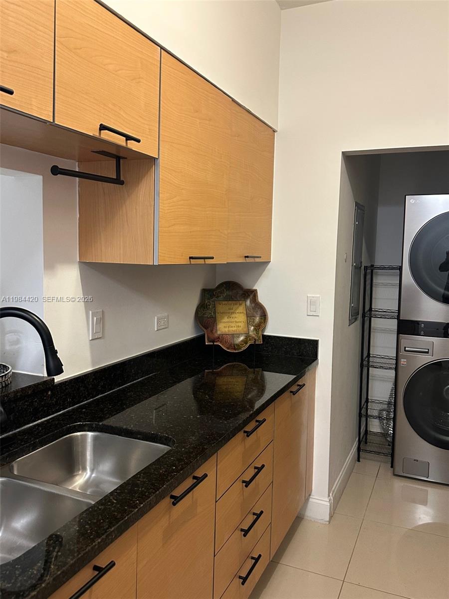 31 SE 5th St #3916, Miami FL 33131