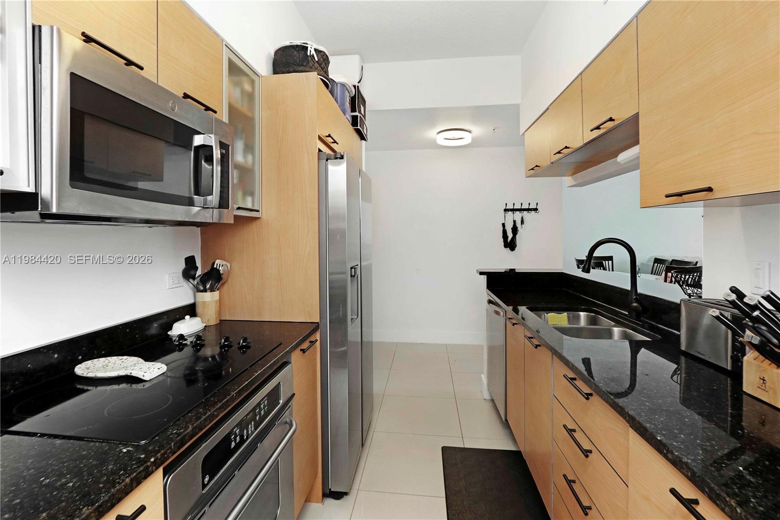 31 SE 5th St #3916, Miami FL 33131