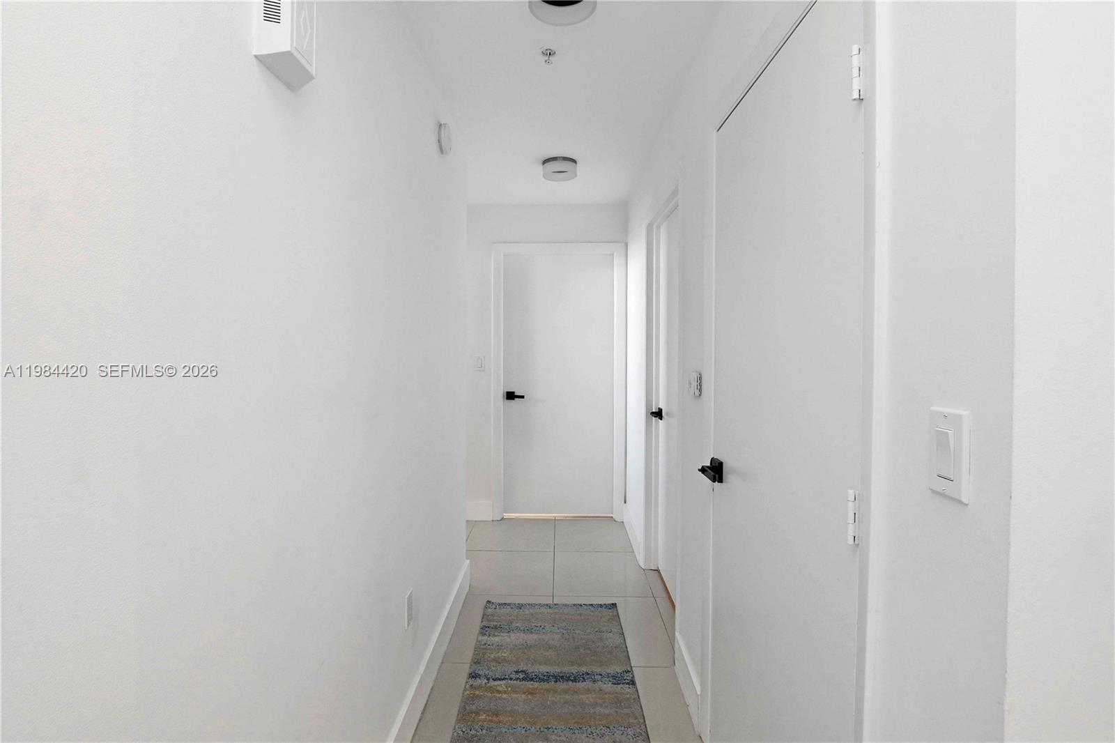 31 SE 5th St #3916, Miami FL 33131