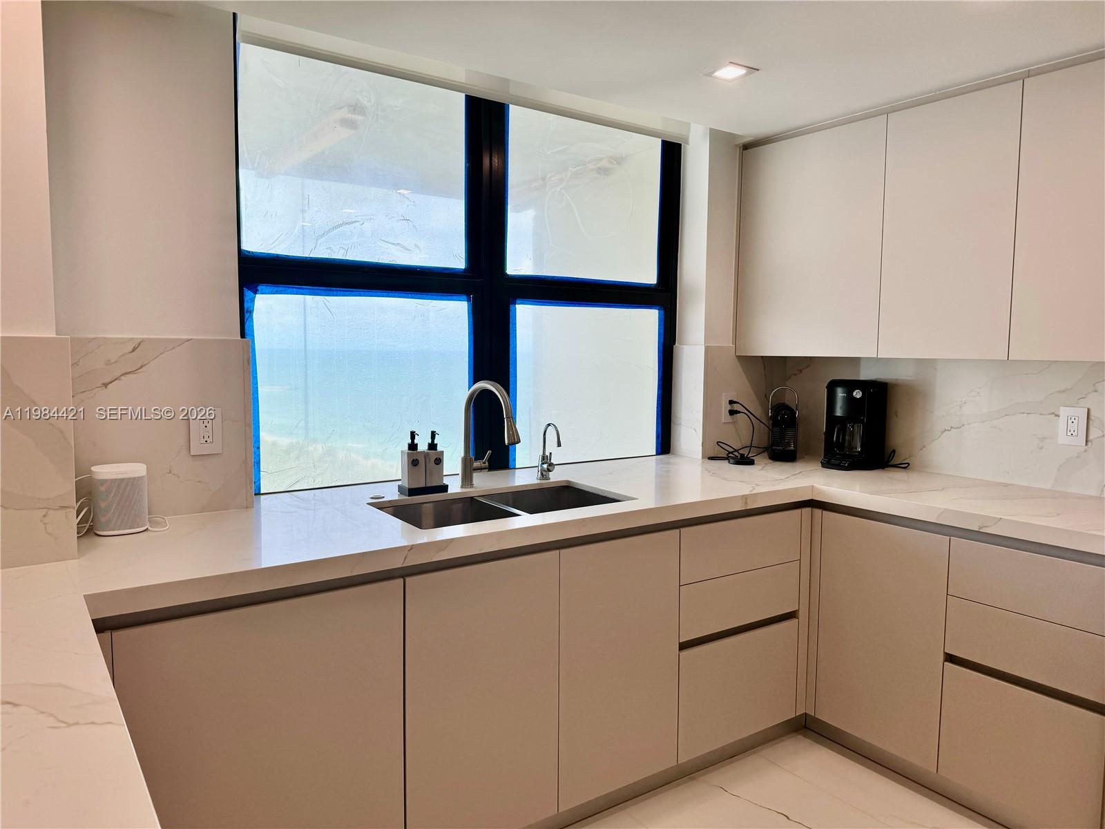 9801 Collins Ave #20E, Bal Harbour FL 33154