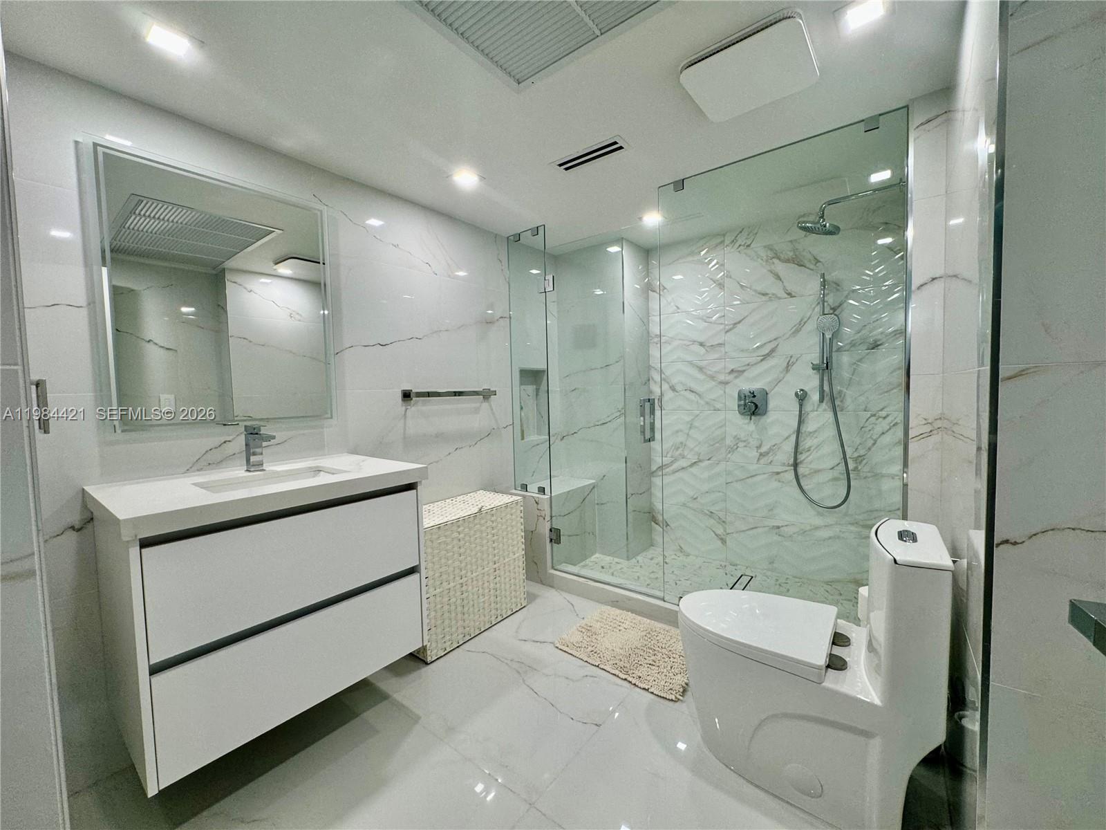 9801 Collins Ave #20E, Bal Harbour FL 33154