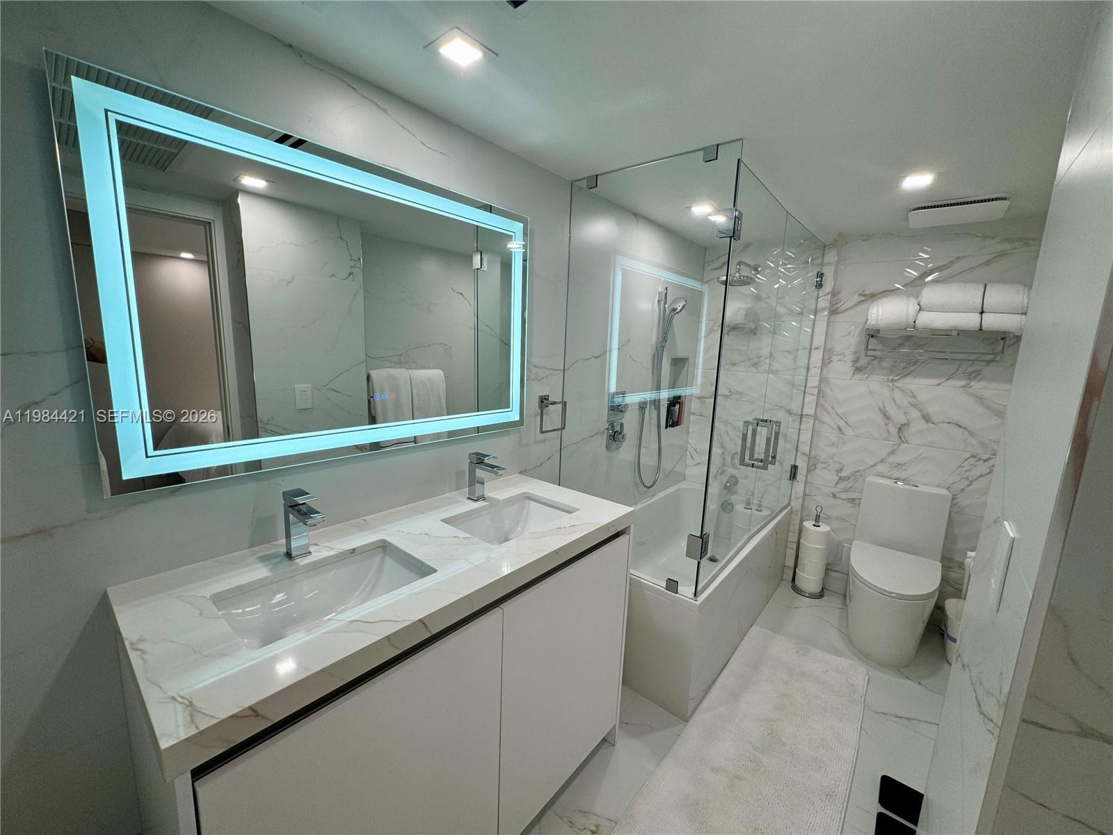 9801 Collins Ave #20E, Bal Harbour FL 33154